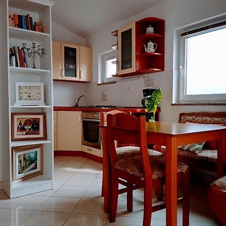 Apartmani Nikolina Ražanac Kültér fotó