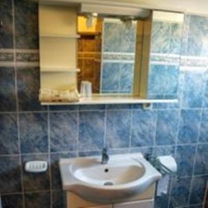 Apartmani Nikolina Ražanac Kültér fotó